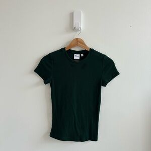 Aritzia Dark Green Short Sleeve T-Shirt